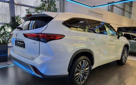 Toyota Highlander, 2026 год, 5 790 000 рублей, 33 фотография