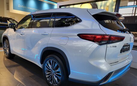 Toyota Highlander, 2026 год, 5 790 000 рублей, 35 фотография