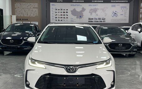 Toyota Corolla, 2021 год, 1 583 000 рублей, 2 фотография