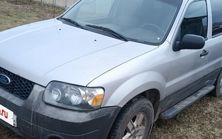 Ford Escape II, 2005 год, 300 000 рублей, 19 фотография