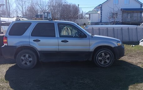 Ford Escape II, 2005 год, 300 000 рублей, 20 фотография