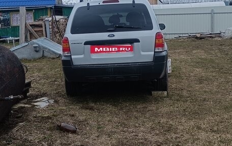 Ford Escape II, 2005 год, 300 000 рублей, 21 фотография