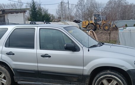 Ford Escape II, 2005 год, 300 000 рублей, 24 фотография