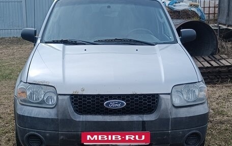 Ford Escape II, 2005 год, 300 000 рублей, 23 фотография