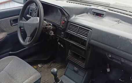 Mazda 323, 1988 год, 50 000 рублей, 3 фотография