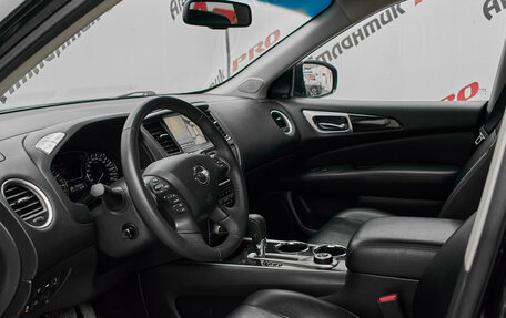 Nissan Pathfinder, 2016 год, 1 580 000 рублей, 11 фотография