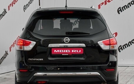 Nissan Pathfinder, 2016 год, 1 580 000 рублей, 5 фотография