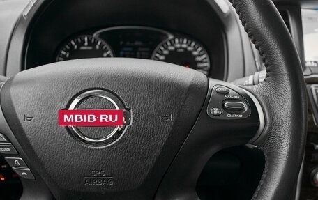 Nissan Pathfinder, 2016 год, 1 580 000 рублей, 14 фотография