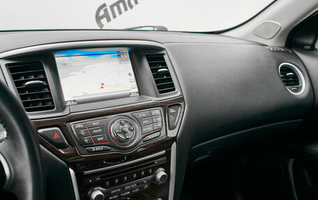 Nissan Pathfinder, 2016 год, 1 580 000 рублей, 18 фотография