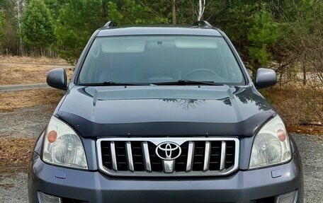 Toyota Land Cruiser Prado 120 рестайлинг, 2006 год, 2 150 450 рублей, 1 фотография