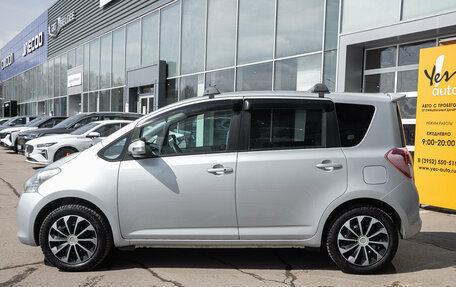 Toyota Ractis I, 2010 год, 775 000 рублей, 10 фотография