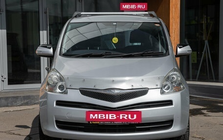 Toyota Ractis I, 2010 год, 775 000 рублей, 6 фотография