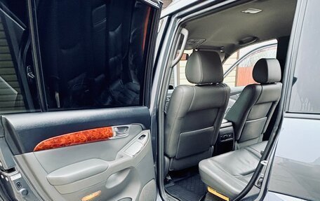 Toyota Land Cruiser Prado 120 рестайлинг, 2006 год, 2 150 450 рублей, 8 фотография