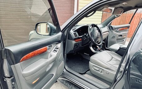 Toyota Land Cruiser Prado 120 рестайлинг, 2006 год, 2 150 450 рублей, 7 фотография