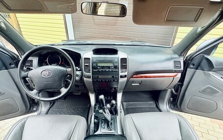 Toyota Land Cruiser Prado 120 рестайлинг, 2006 год, 2 150 450 рублей, 13 фотография