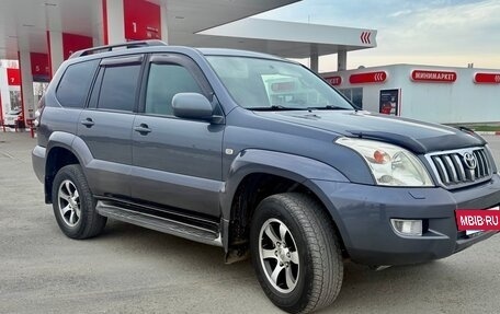 Toyota Land Cruiser Prado 120 рестайлинг, 2006 год, 2 150 450 рублей, 3 фотография