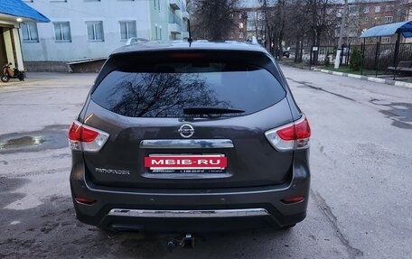 Nissan Pathfinder, 2014 год, 2 000 000 рублей, 7 фотография