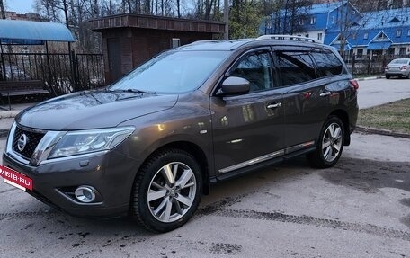 Nissan Pathfinder, 2014 год, 2 000 000 рублей, 10 фотография