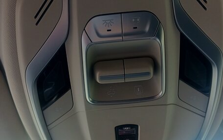 Geely Atlas, 2024 год, 2 300 000 рублей, 9 фотография