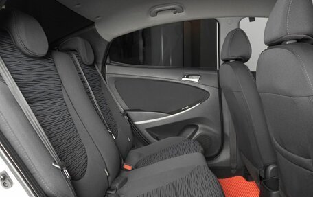 Hyundai Solaris II рестайлинг, 2016 год, 880 000 рублей, 8 фотография