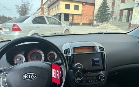 KIA cee'd I рестайлинг, 2007 год, 590 000 рублей, 21 фотография