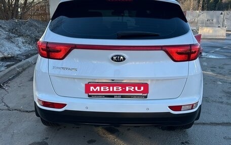 KIA Sportage IV рестайлинг, 2017 год, 1 780 000 рублей, 7 фотография