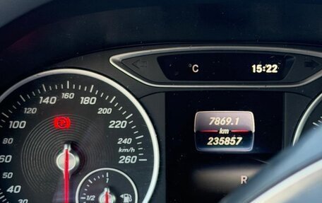 Mercedes-Benz GLA, 2018 год, 1 300 000 рублей, 2 фотография