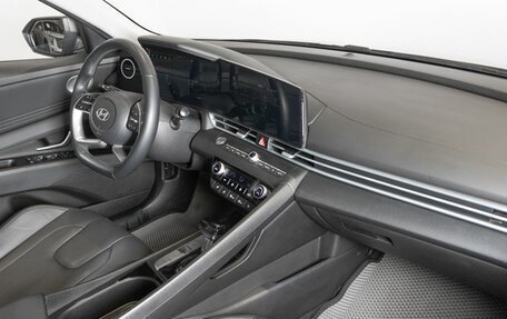 Hyundai Elantra, 2024 год, 2 358 500 рублей, 7 фотография