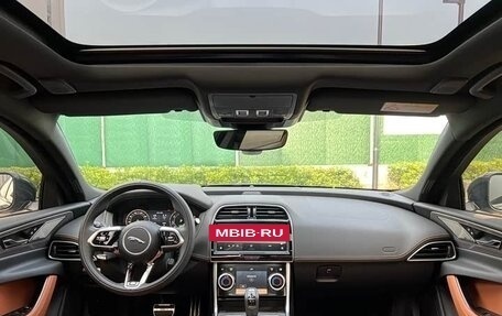 Jaguar XE I рестайлинг, 2024 год, 4 355 000 рублей, 9 фотография