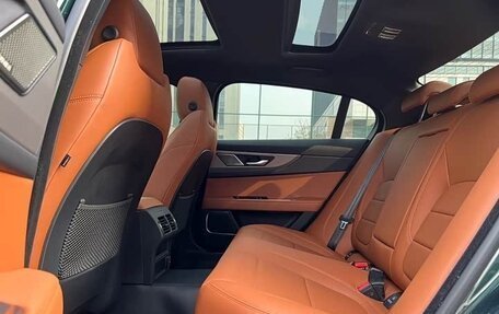 Jaguar XE I рестайлинг, 2024 год, 4 355 000 рублей, 15 фотография