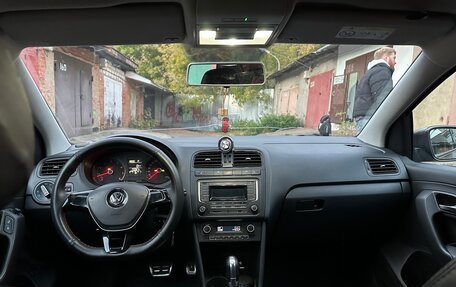 Volkswagen Polo VI (EU Market), 2017 год, 1 100 000 рублей, 10 фотография