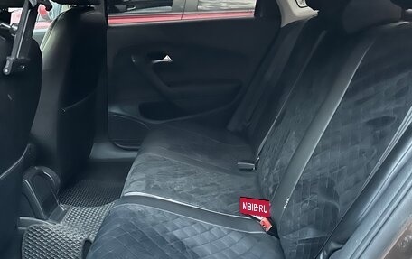 Volkswagen Polo VI (EU Market), 2017 год, 1 100 000 рублей, 17 фотография