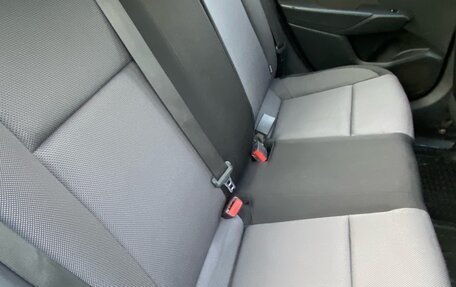 Hyundai Solaris II рестайлинг, 2018 год, 990 000 рублей, 18 фотография