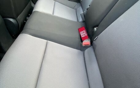 Hyundai Solaris II рестайлинг, 2018 год, 990 000 рублей, 23 фотография