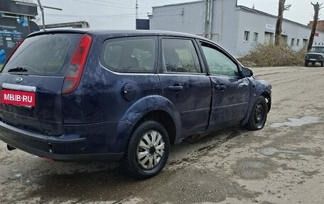 Ford Focus II рестайлинг, 2005 год, 150 000 рублей, 2 фотография