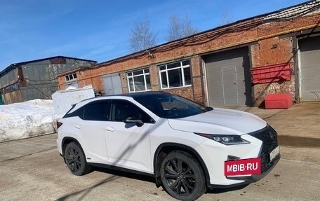 Lexus RX IV рестайлинг, 2018 год, 4 200 000 рублей, 2 фотография
