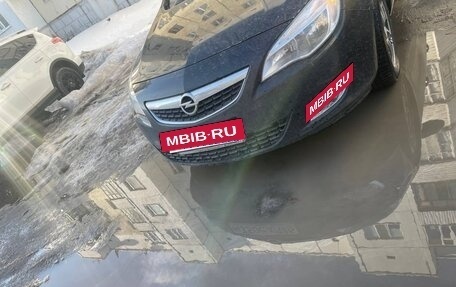 Opel Astra J, 2011 год, 780 000 рублей, 6 фотография