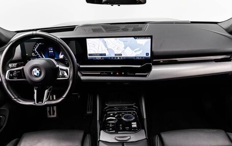 BMW 5 серия, 2025 год, 7 020 000 рублей, 22 фотография