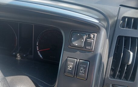 Nissan Serena III, 2008 год, 1 000 000 рублей, 2 фотография