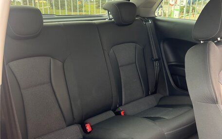 Audi A1, 2010 год, 1 400 000 рублей, 13 фотография