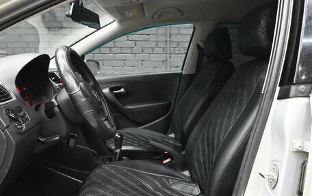 Volkswagen Polo VI (EU Market), 2014 год, 690 000 рублей, 16 фотография