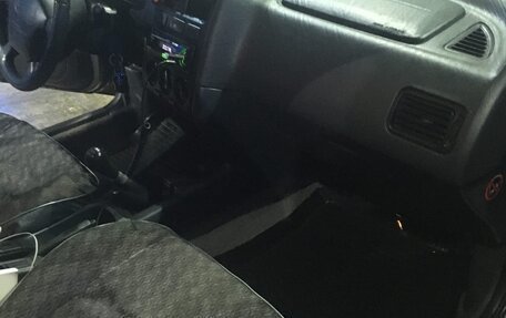 Nissan Primera II рестайлинг, 1998 год, 40 000 рублей, 8 фотография