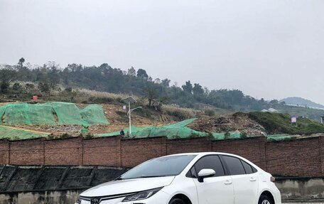 Toyota Corolla, 2022 год, 1 358 000 рублей, 4 фотография