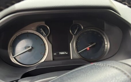 Toyota Land Cruiser Prado 150 рестайлинг 2, 2018 год, 5 430 000 рублей, 7 фотография