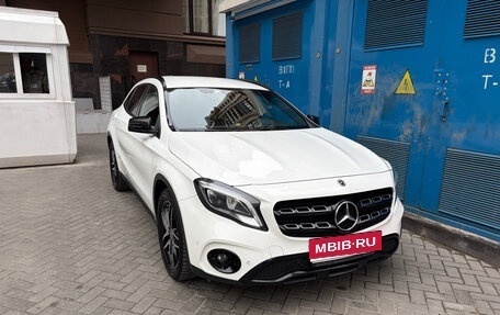 Mercedes-Benz GLA, 2019 год, 2 700 000 рублей, 1 фотография