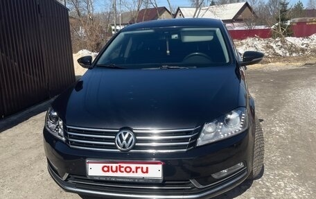 Volkswagen Passat B7, 2011 год, 1 000 000 рублей, 1 фотография