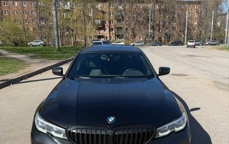 BMW 3 серия, 2022 год, 4 500 000 рублей, 1 фотография