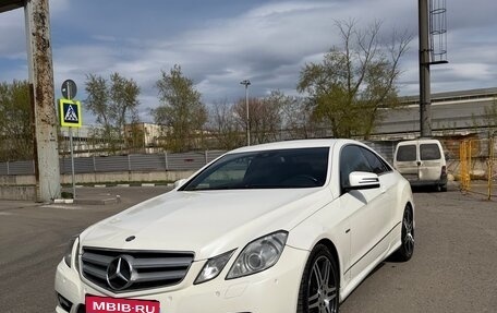 Mercedes-Benz E-Класс, 2010 год, 1 650 000 рублей, 1 фотография