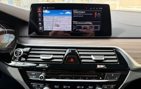 BMW 5 серия, 2019 год, 5 250 000 рублей, 15 фотография