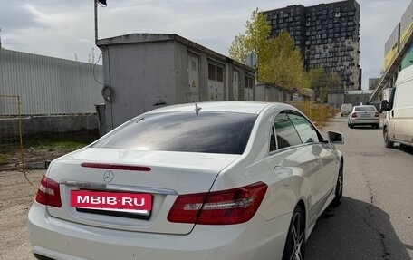 Mercedes-Benz E-Класс, 2010 год, 1 650 000 рублей, 3 фотография